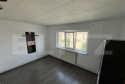 Apartament de vanzare, cu 2 camere, 54 mp, zona Micro 11 - 5