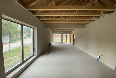 Casa single 4 camere, 130 mp, 2 fronturi stradale in Tocile - 5