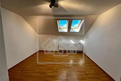 Ap cu 2 camere, 45 mp utili, pod - Zona Strand - 2