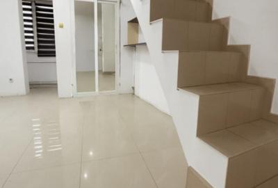 Casă cu 4 camere cu Canalizare în Casa de Cultură - 4