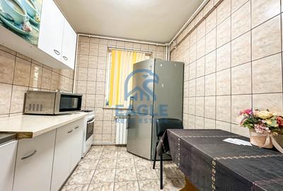Apartament cu 2 camere semidecomandat, mobilat în Tomis III - 8