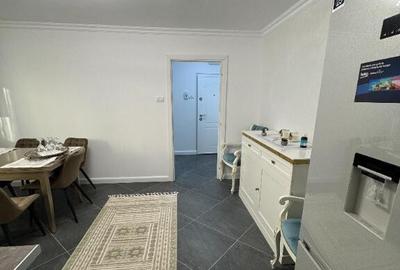 Apartament cu 2 camere decomandat în Roman - 6