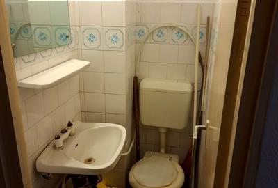 Apartament cu 3 camere decomandat în Central - 8