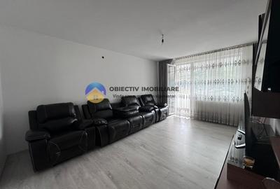 Apartament 4 camere de vanzare – Zona Școala Nr. 2, Piatra Neamt - 2