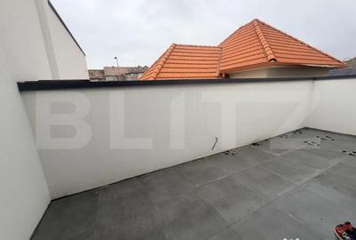 Apartament cu 3 camere decomandat în Cetate - 2
