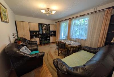 Apartament cu 4 camere decomandat în Central - 1