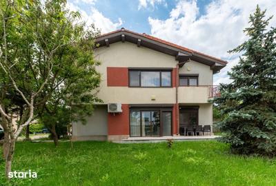 Casă cu 5 camere cu Teren 550 Mp în Agigea - 9