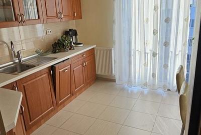 Apartament cu 3 camere semidecomandat în Central - 12
