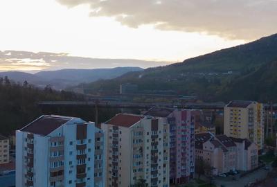 Spa?iu Comercial - 2