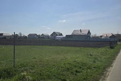 Teren de 1400 mp, în Țibeni - 3