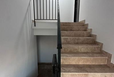 Apartament cu 3 camere în Central - 16