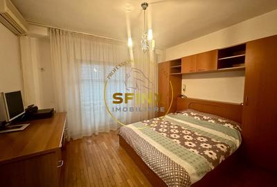 3 Camere Nerva Traian, Bulevardul Unirii - 1