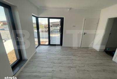 Casă cu 4 camere cu Teren 600 Mp în Șimnicu de Sus - 10