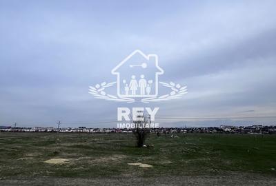 Teren de 7500 mp, în Central - 6