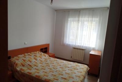 Apartament cu 3 camere semidecomandat în Vasile Aaron - 4