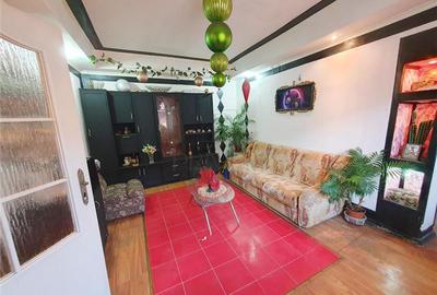 Apartament cu 3 camere semidecomandat în Iosefin