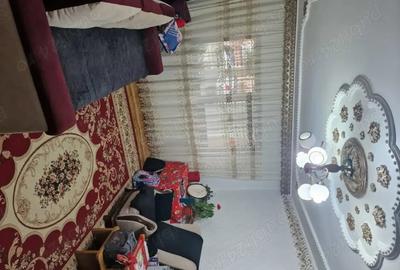 Casă cu 3 camere decomandat în Central - 1