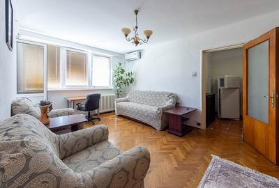 Tineretului, stradal, vizavi de parc - 2