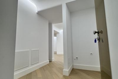 Apartament cu 3 camere semidecomandat în Băneasa - 2