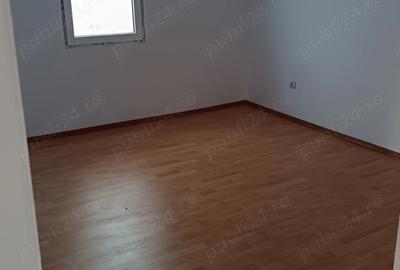 Casă cu 3 camere cu Teren 300 Mp în Livezile - 2