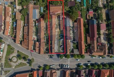 Casă individuală cu 9 camere cu Canalizare în Central - 10