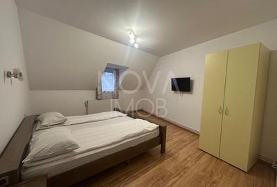 Casa de vanzare 200 mp cu spatiu comercial la parter, strada Lunga - 8