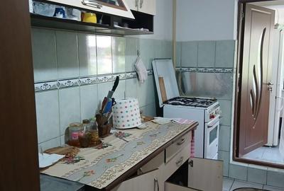 Apartament cu 3 camere decomandat în Central - 8