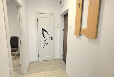 Apartament cu 2 camere decomandat în Cornișa - 5