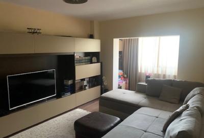 De vanzare apament 4 camere - 2