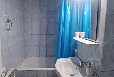 Inchiriez apartament 2 camere decomandat - 2