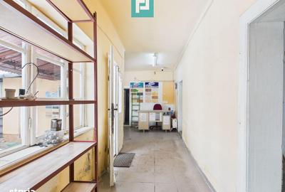 Spațiu comercial, de 412 mp, în Central - 6