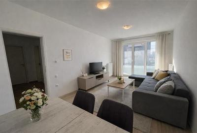 Apartament cu 2 camere decomandat, mobilat în Tractorul - 1