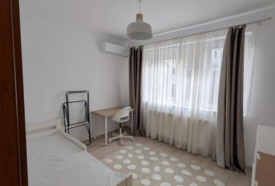 Apartament cu 3 camere semidecomandat în Calea Dumbrăvii - 3
