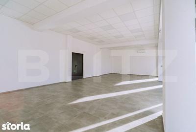 Spațiu comercial, de 69 mp, în Oșorhei - 2