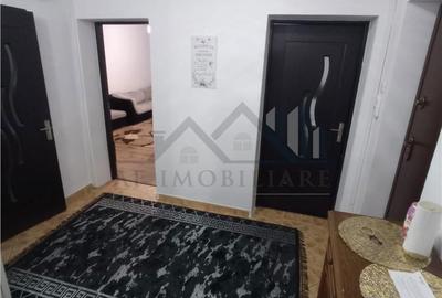 Apartament cu 4 camere, mobilat în Podu Roș - 10
