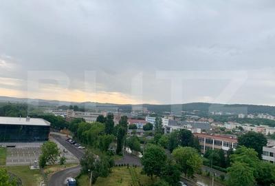 Apartament  cu o camera, 32 mp, zona Aleea Carpati - 10