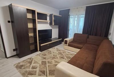 Apartament cu 3 camere decomandat în B-dul București - 9