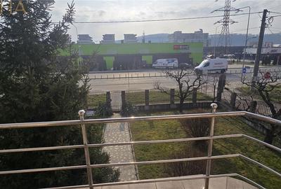 Casă cu 4 camere cu Teren 954 Mp în Calea Moldovei - 2