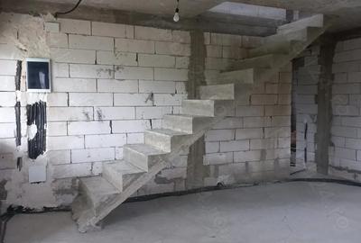 Casă în Bogdănești - 2