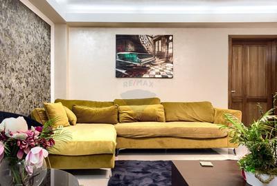 Apartament modern la casa cu 3 camere si balcon Zona Banu Maracine - 2