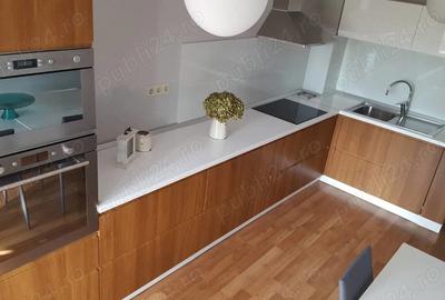 Apartament cu 4 camere decomandat în Central - 5