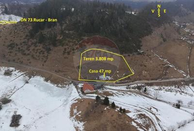 Casă cu Teren 3808 Mp în Fundata - 3