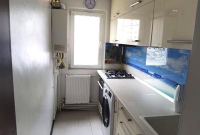 Apartament cu 3 camere semidecomandat în Tomis Nord - 4