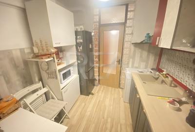 3 camere Margeanului Loc de parcare - 10