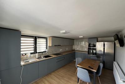 Casă cu 7 camere cu Teren 1600 Mp în Berchez - 25