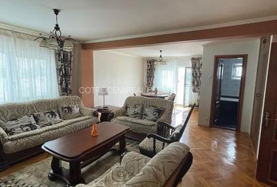 Apartament cu 3 camere, mobilat în Decebal - 1