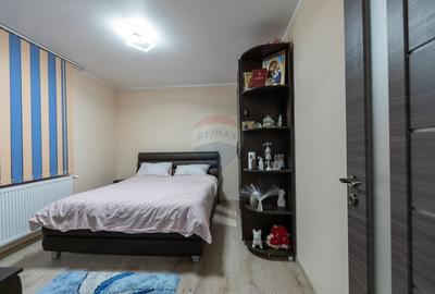 Casa cu 3 camere de vanzare - 4