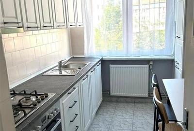 Apartament 3 camere si balcon zona Milea - 11