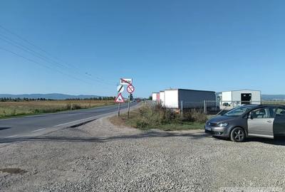 Teren de 401 mp, în Central - 3