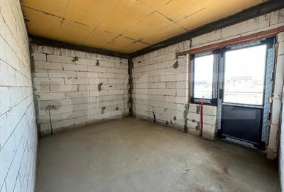 Casa semi-finisata P + E, 111 mp utili, teren 339 mp, Pielesti, zona Magnolia - 8